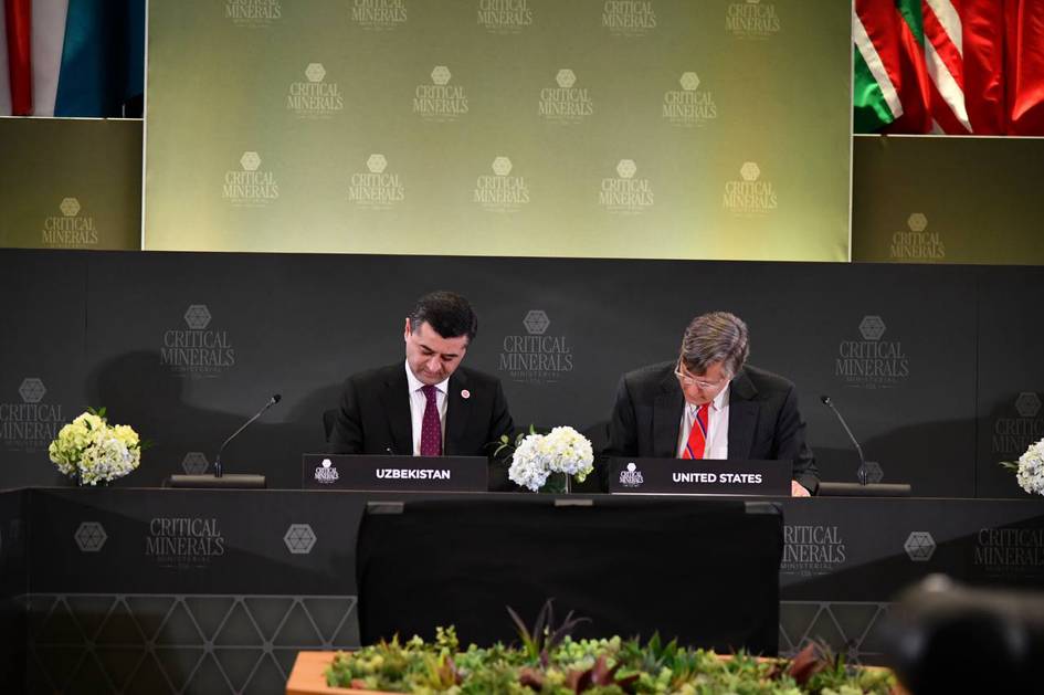 O‘zbekiston va AQSH hukumatlari muhim minerallar bo‘yicha anglashuv memorandumi imzoladi